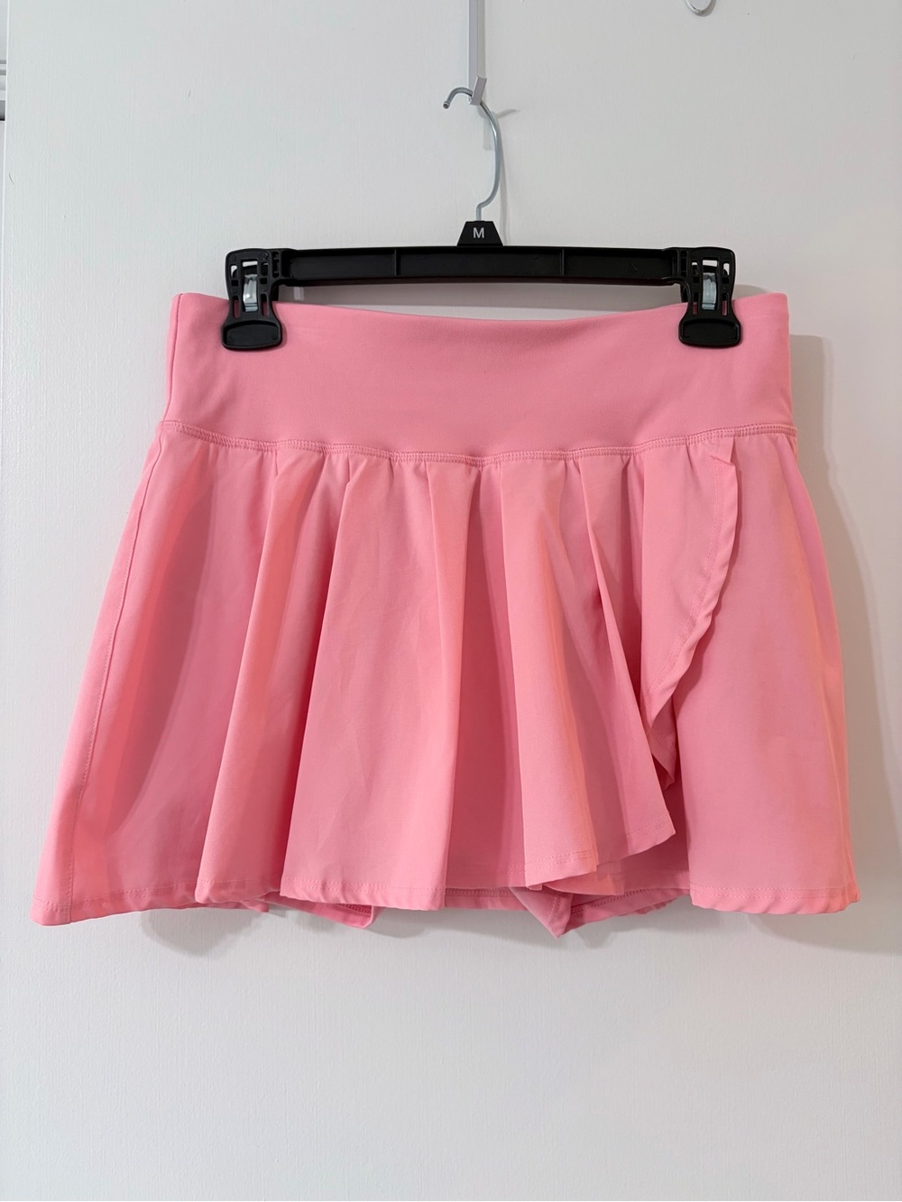JoyLab Pink Flowy Tennis Skirt Medium